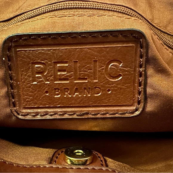 Relic Brand by FOSSIL Brown Floral Fabric Shoulder Bag with Brown Trim - Picture 7 of 10